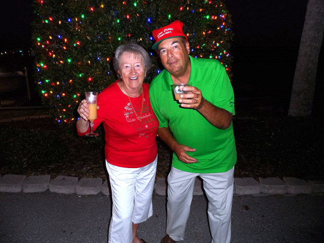 Tree Lighting & Party at the Bay 2019 <br> Photos by Rene Dube - Slide 3