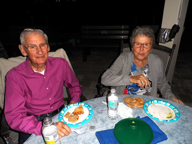 Tree Lighting & Party at the Bay 2019 <br> Photos by Rene Dube - Slide 27