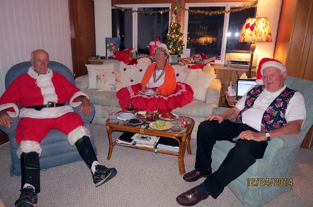Christmas Eve 2014 <br> Photos by Nora Szabo - Slide 5