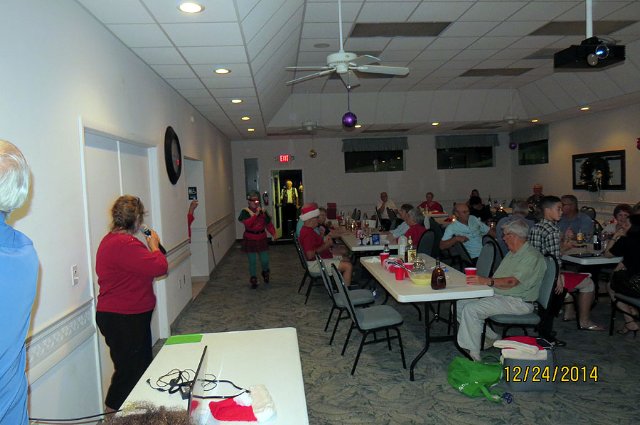 Christmas Eve 2014 <br> Photos by Nora Szabo - Slide 19