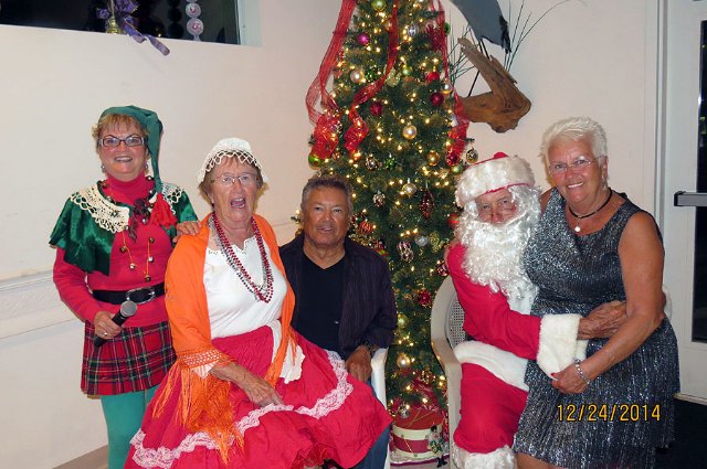 Christmas Eve 2014 <br> Photos by Nora Szabo - Slide 53