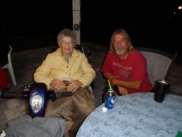 Christmas Tree Lighting Party Nov 30 2018 - Slide 21